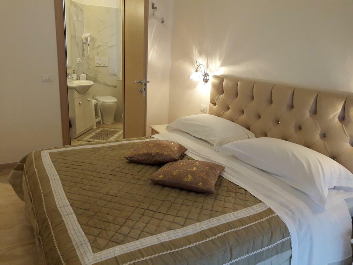 Affittacamere Sorrento Ventimiglia Exteriör bild