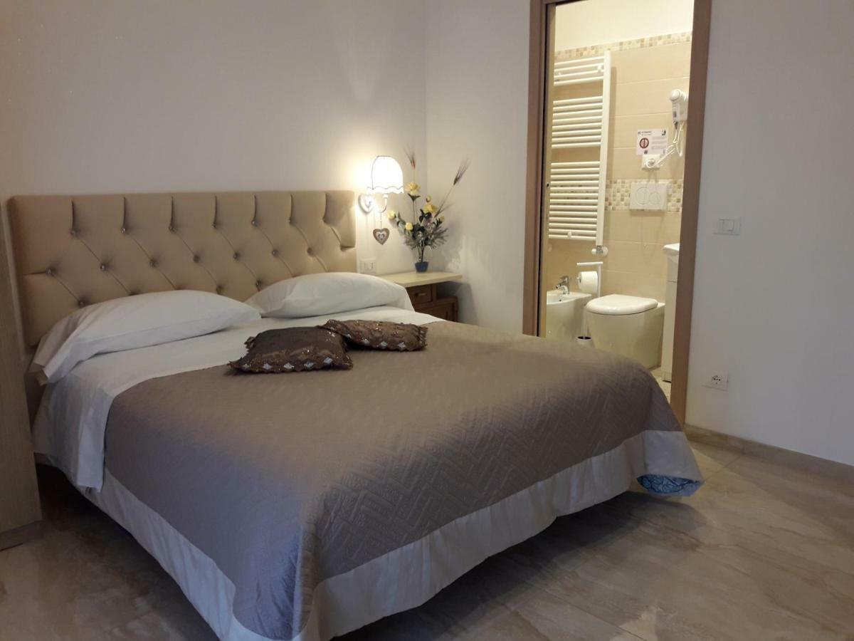 Affittacamere Sorrento Ventimiglia Exteriör bild