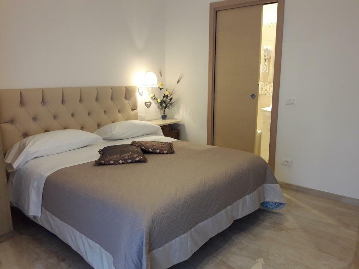 Affittacamere Sorrento Ventimiglia Exteriör bild
